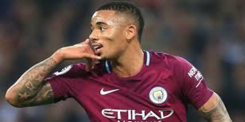 为何放弃名帅路线？开云体育解析西布朗的选帅逻辑-开云体育