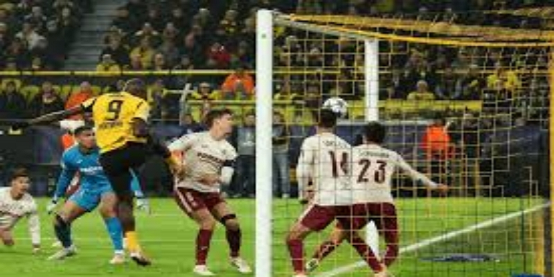 开云体育战术视角：罗杰斯的防线应急方案 - 开云体育