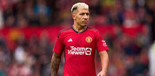 魔鬼赛程来袭：红魔防线面临多重考验- 开云体育